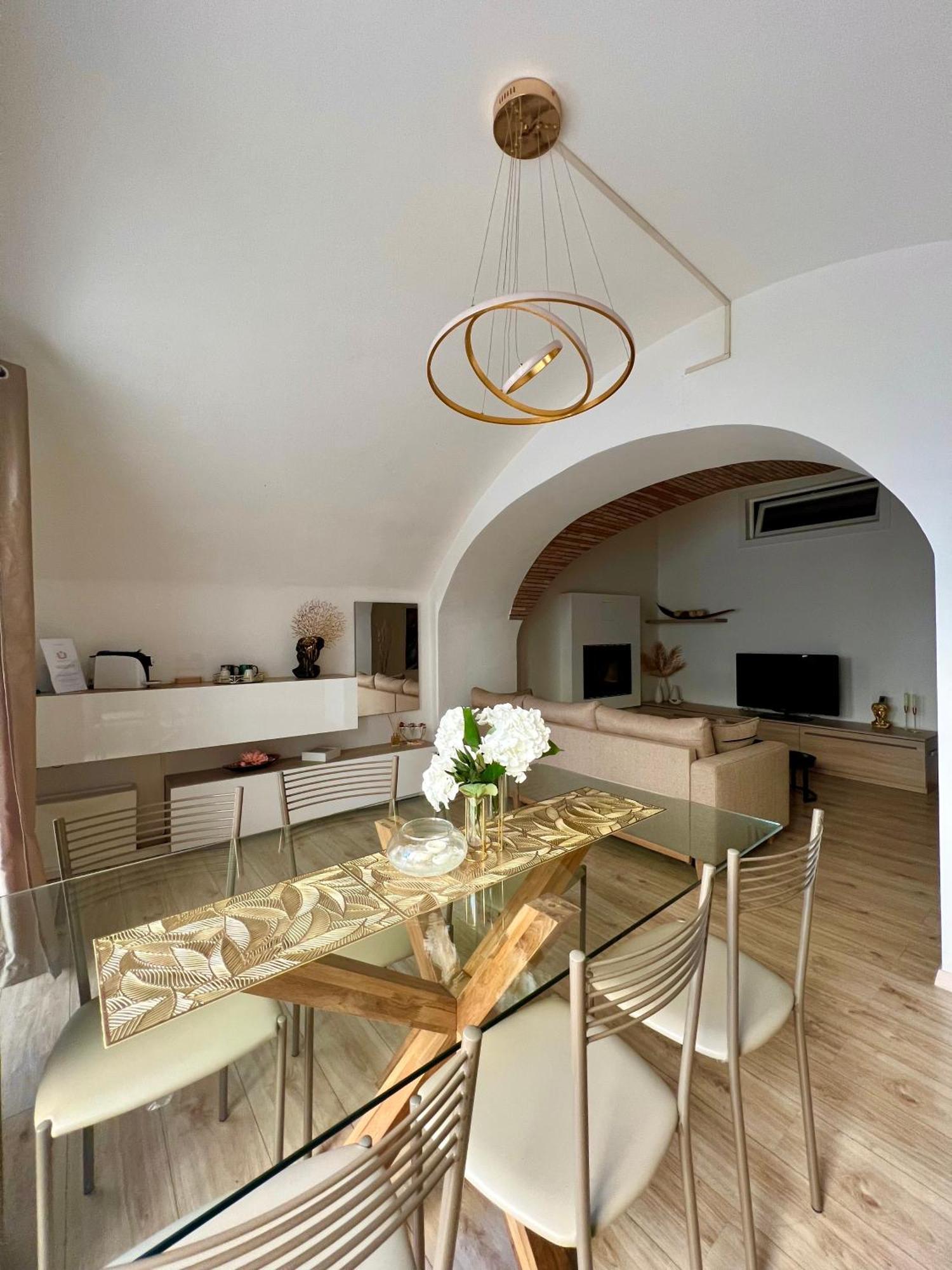 L'Arco Sul Lago • Gold Apartment Castro  Luaran gambar